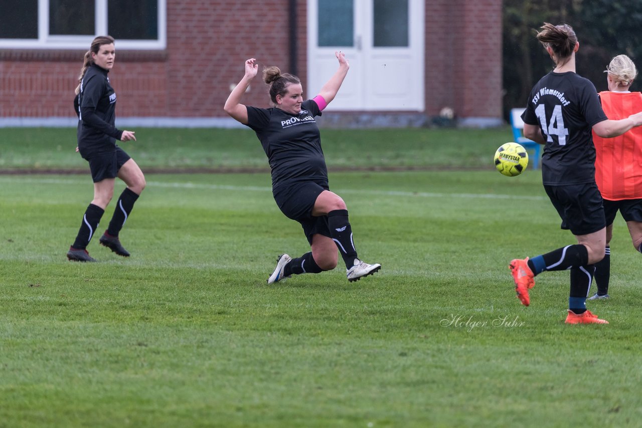 Bild 74 - Frauen TSV Wiemersdorf - VfR Horst : Ergebnis: 0:7